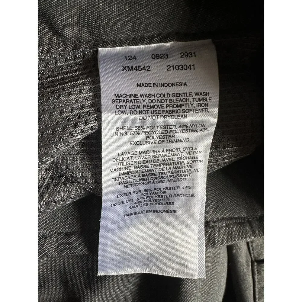 Columbia Shorts Mens Size 42W/8L Gray Polyester Nylon Flat Front Pockets Outdoor